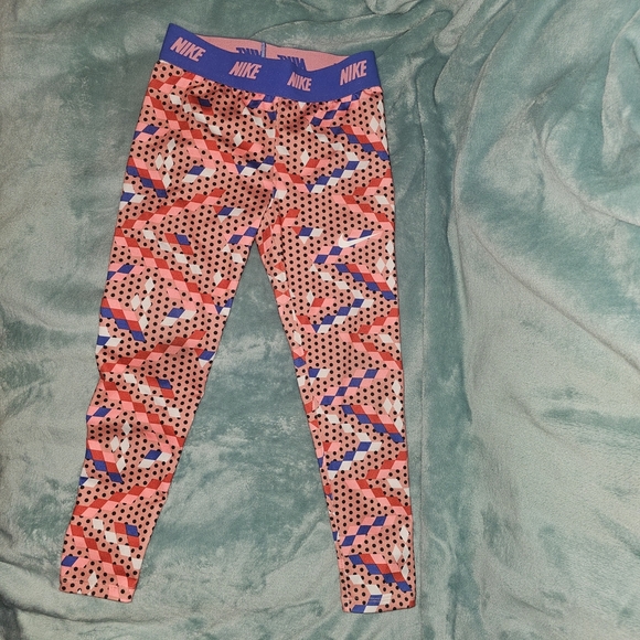 Nike Pink and Blue Geometric Leggings - Picture 2 of 6